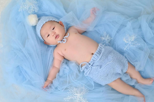 东明孕妇肚子上长红点